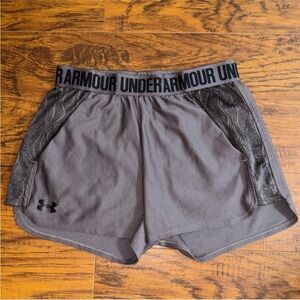 Under Armour Women's Heatgear Play Up 2.0 Athletic Shorts + Pockets Dark Grey